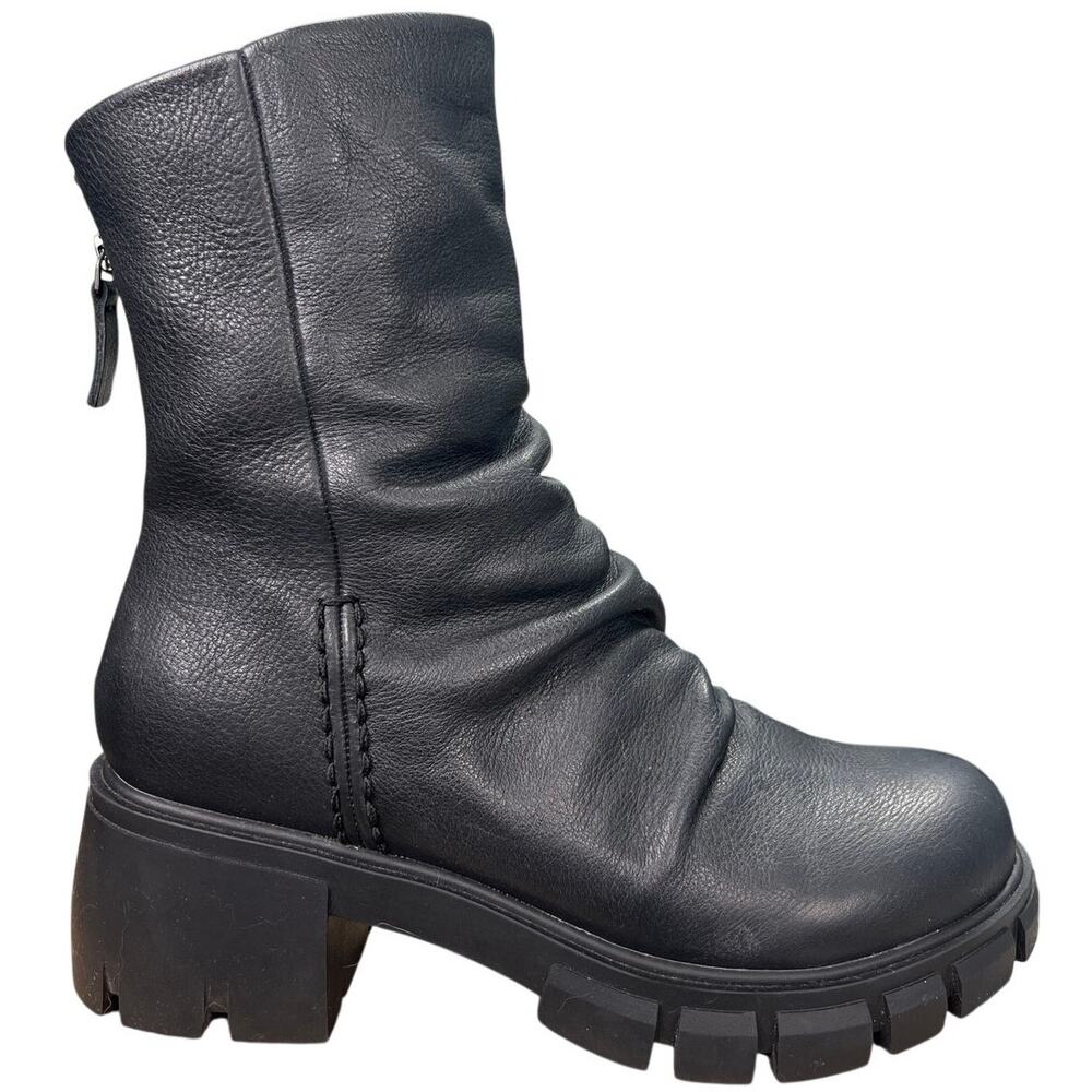 Naked Feet Women’s Black Leather Slouch Combat Boot Size US 10